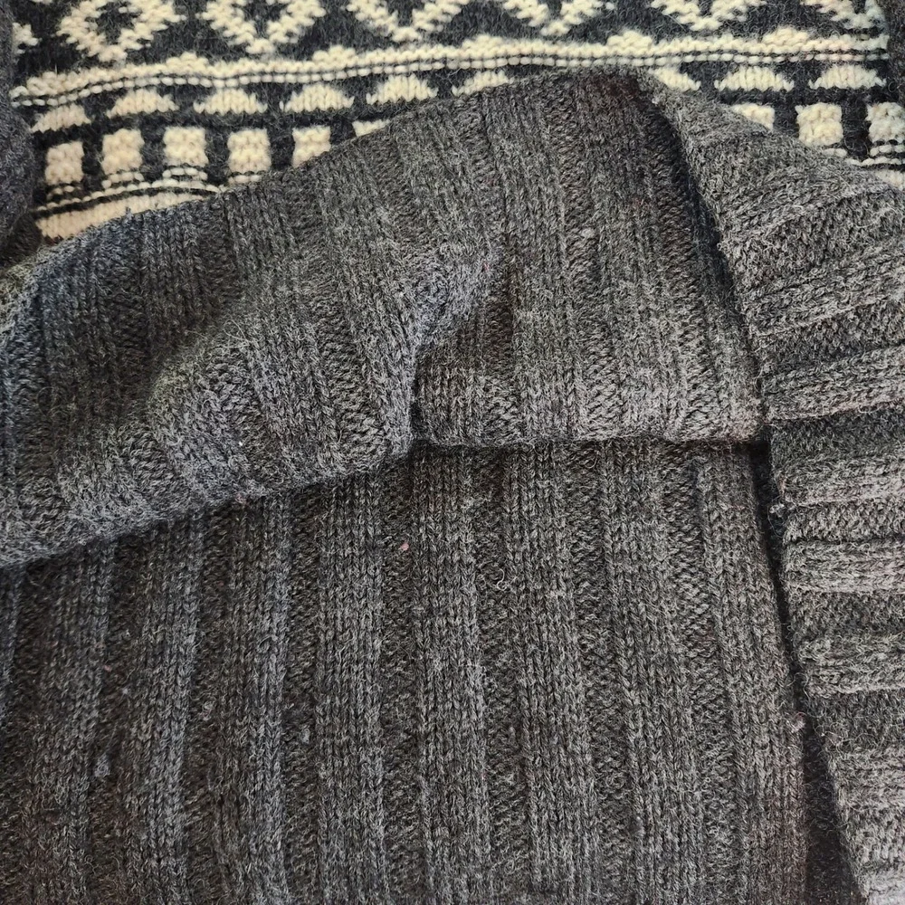 Vtg J. Crew Oarsman Men's L 100% Wool Sweater Gray Fair Isle Roll Neck Fisherman